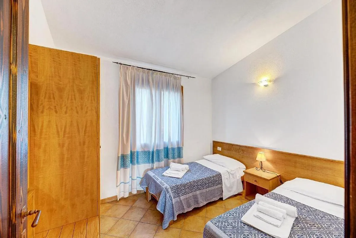 The Fantastic Residenza Badustwo Bedroom Sleeps Six Child Num0826 باديسي 0*,  إيطاليا